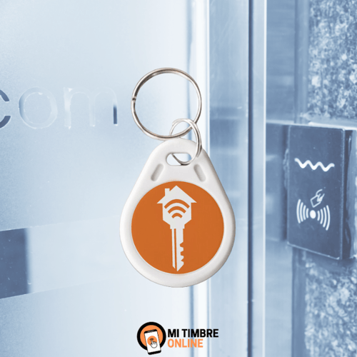 Ingresa usando tu llave NFC